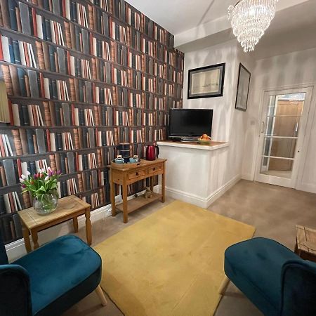 G&T Apartment 스카버러 외부 사진